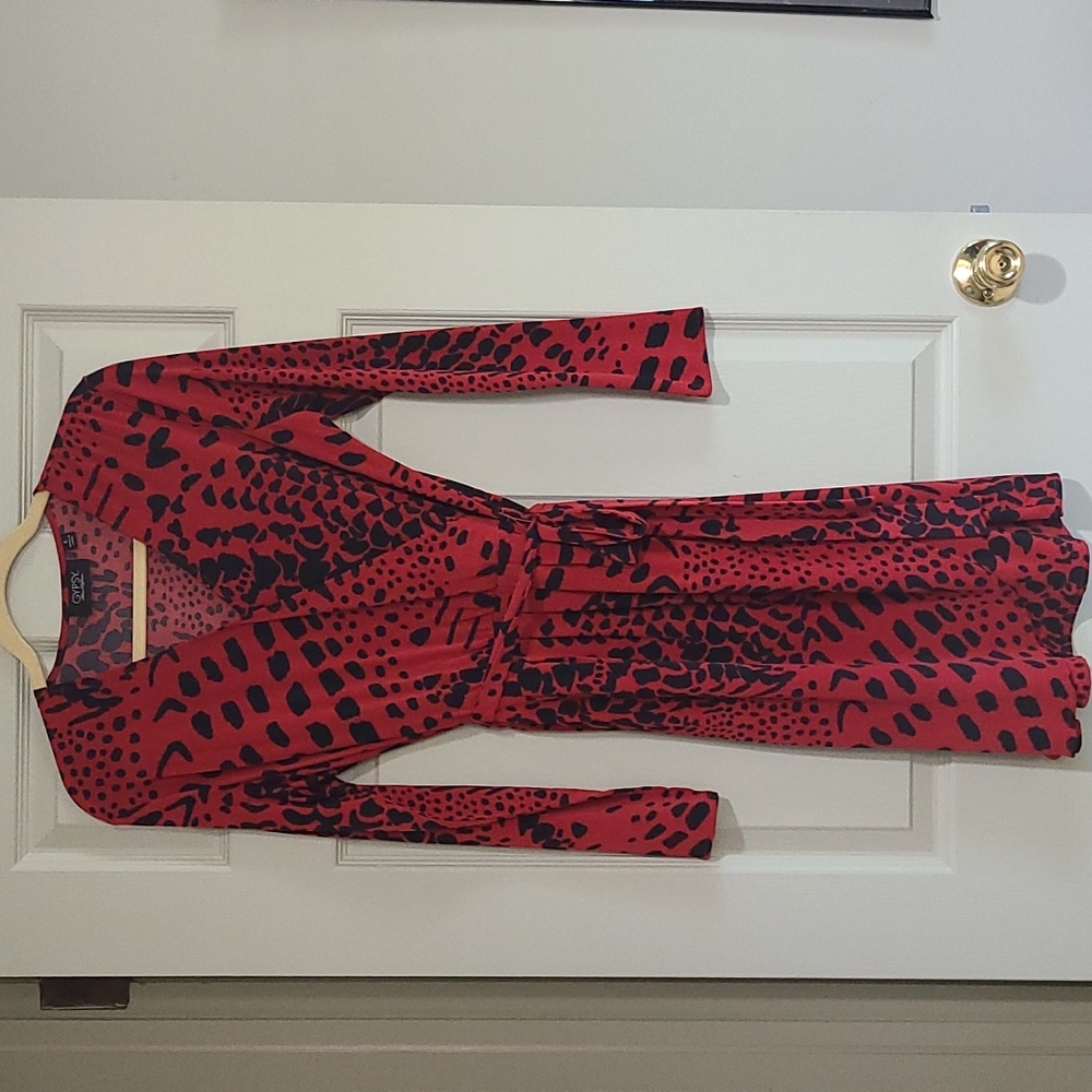 Sexy Wrap dress.NWOT Gypsy by Mara Hoffman. Red/black animal print. Small.